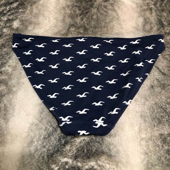 Hollister bikini bottoms - Picture 2 of 3